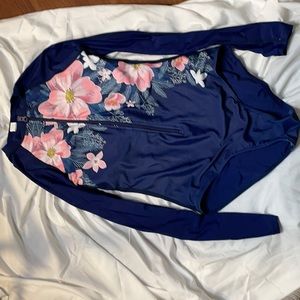 Blue 1pc long sleeves swimsuit S